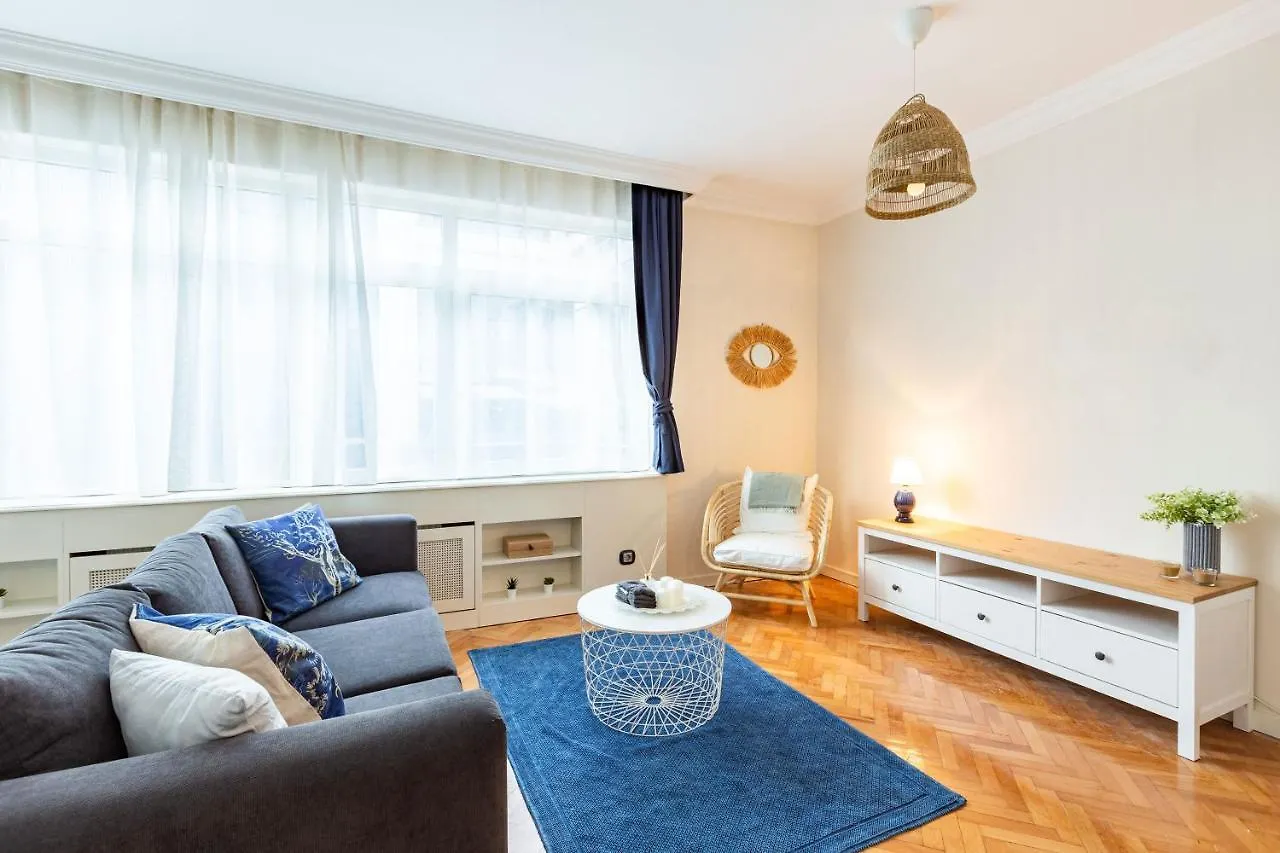Flat With Excellent Location In Tesvikiye, Sisli Apartment Istanbul 0*,  Turkey